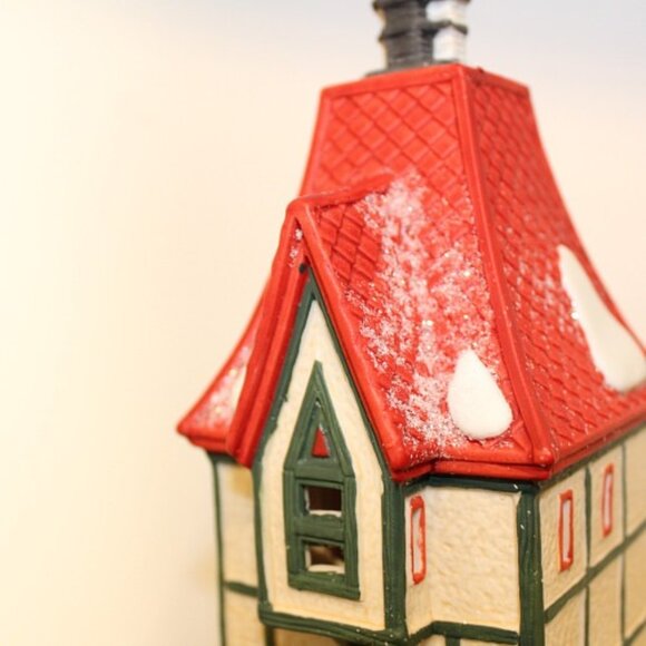 Dept 56 North Pole Series Rimpy's Bakery Heritage Village collection 5621-9 - Picture 5 of 8